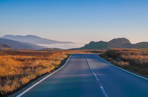Geheimtipps für spontane stopps: Kulinarische und kulturelle highlights entlang der autobahn